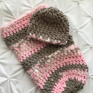 Pink bunting bag, baby cocoon, baby girl gift, baby sleeping bag