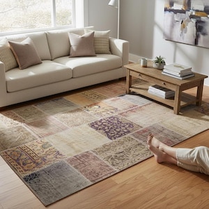 Handmade Wool Turkish Patchwork Rug: Vintage Bohemian Area Rug (5x8)