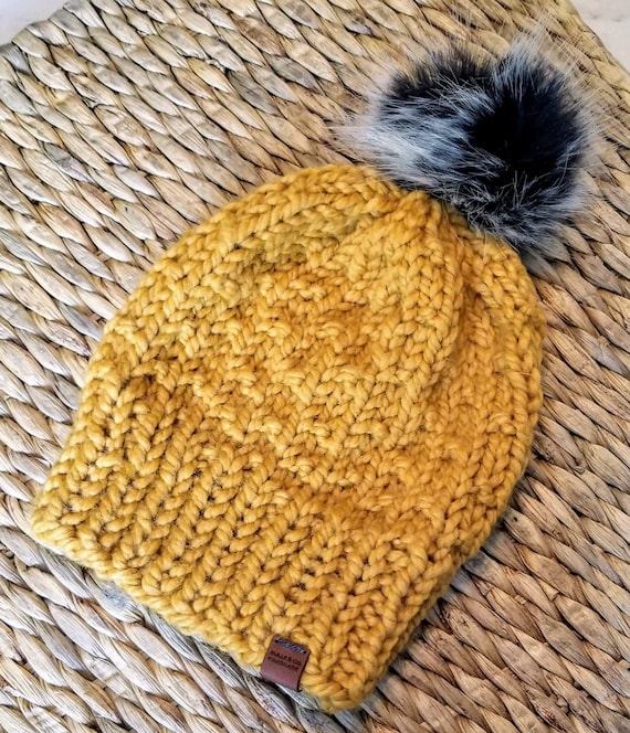 Mustard Knit Beanie With Faux Fur Pom Pom - Handmade Toque  display picture 1