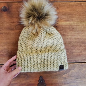Toque per adulti a doppia tesa in maglia grossa // Pom Pom finto // Berretto lavorato a mano fatto a mano // Prodotto in Canada // Toque PENNY DOUBLE BRIM