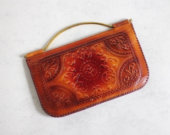 Cartera de mano de cuero estilo folk, bolso de mano vintage de las Highlands hecho a mano con asa dorada