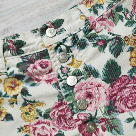 Vintage BONGO shorts, Floral print denim shorts s… - image 6
