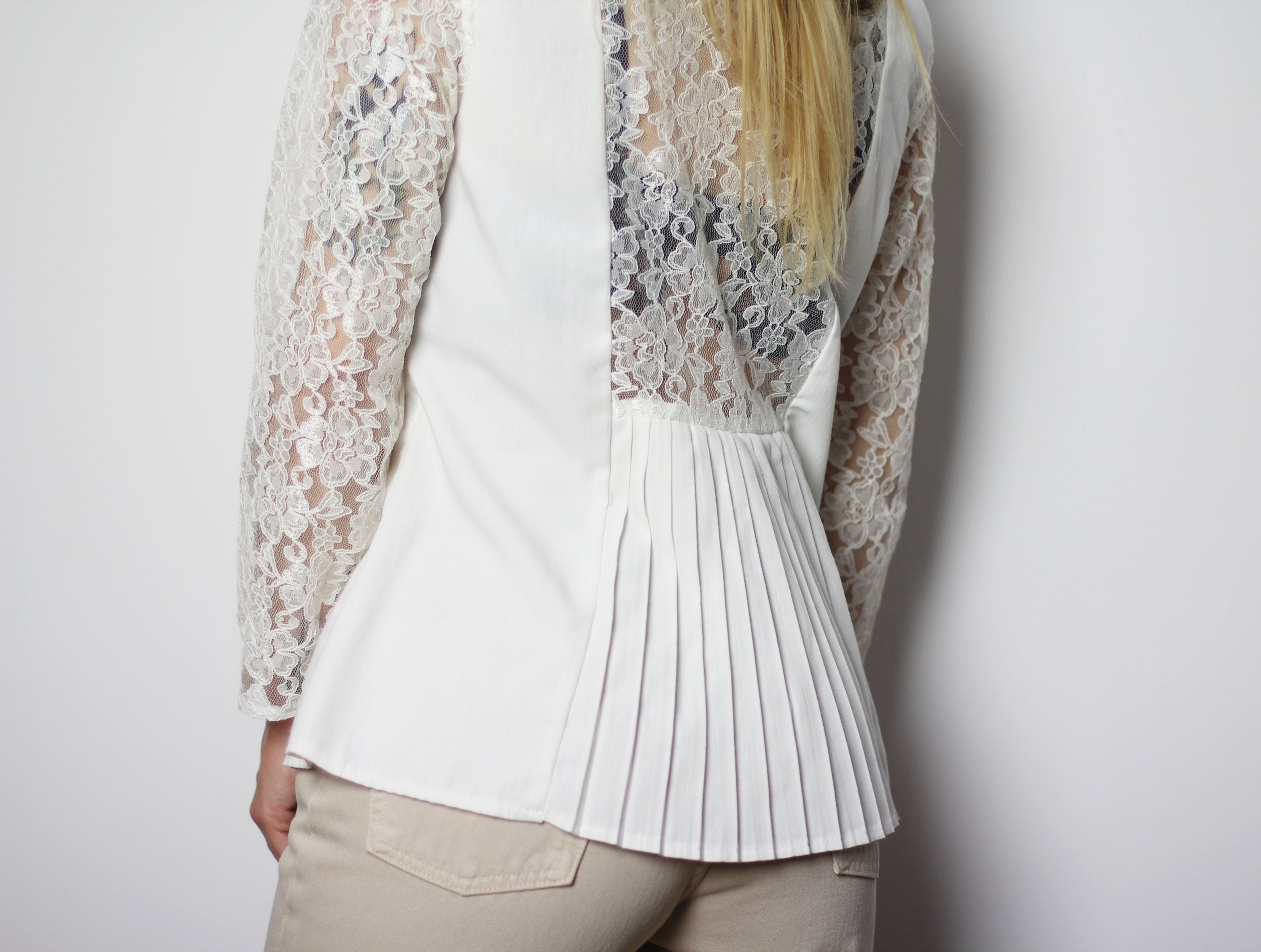 Women's blazer with lace back and sleeves, Vintage elegant jacket size Large
