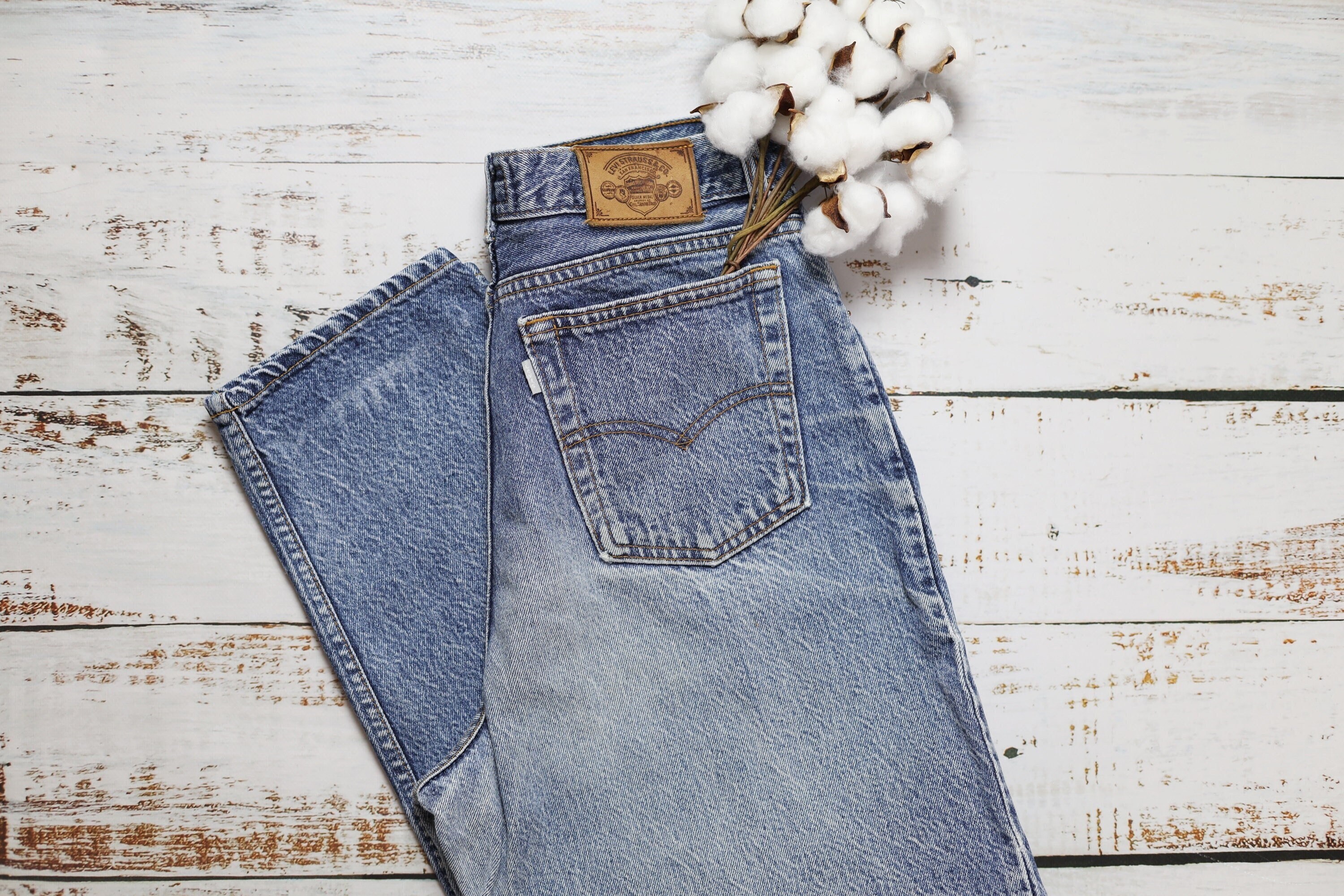 levi's loose fit 727