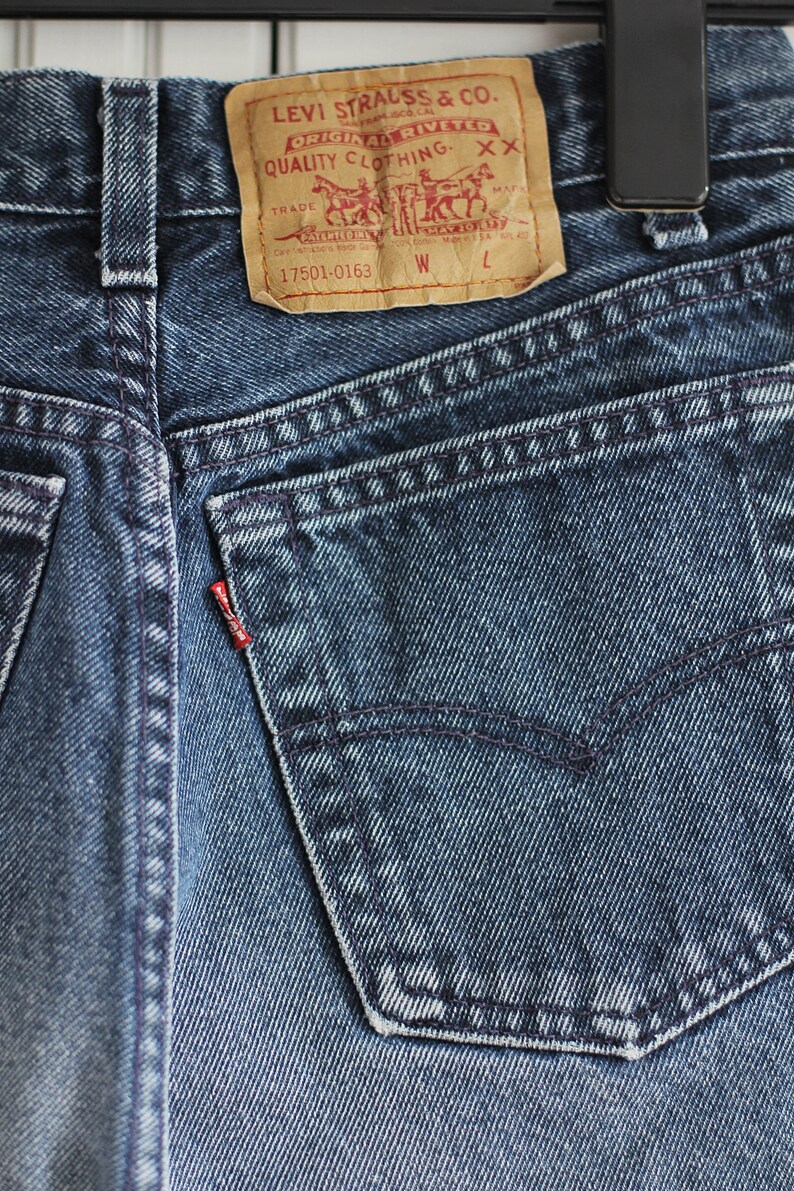 Vintage dark wash denim made in USA W27-28 90s Levi/'s 17501 jeans 501