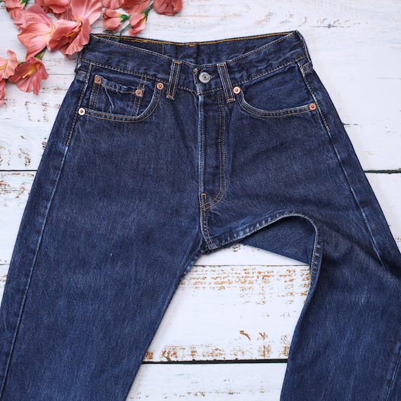 Vintage Levi's 501 Jeans Size W25-26 L28, Dark Wash and High