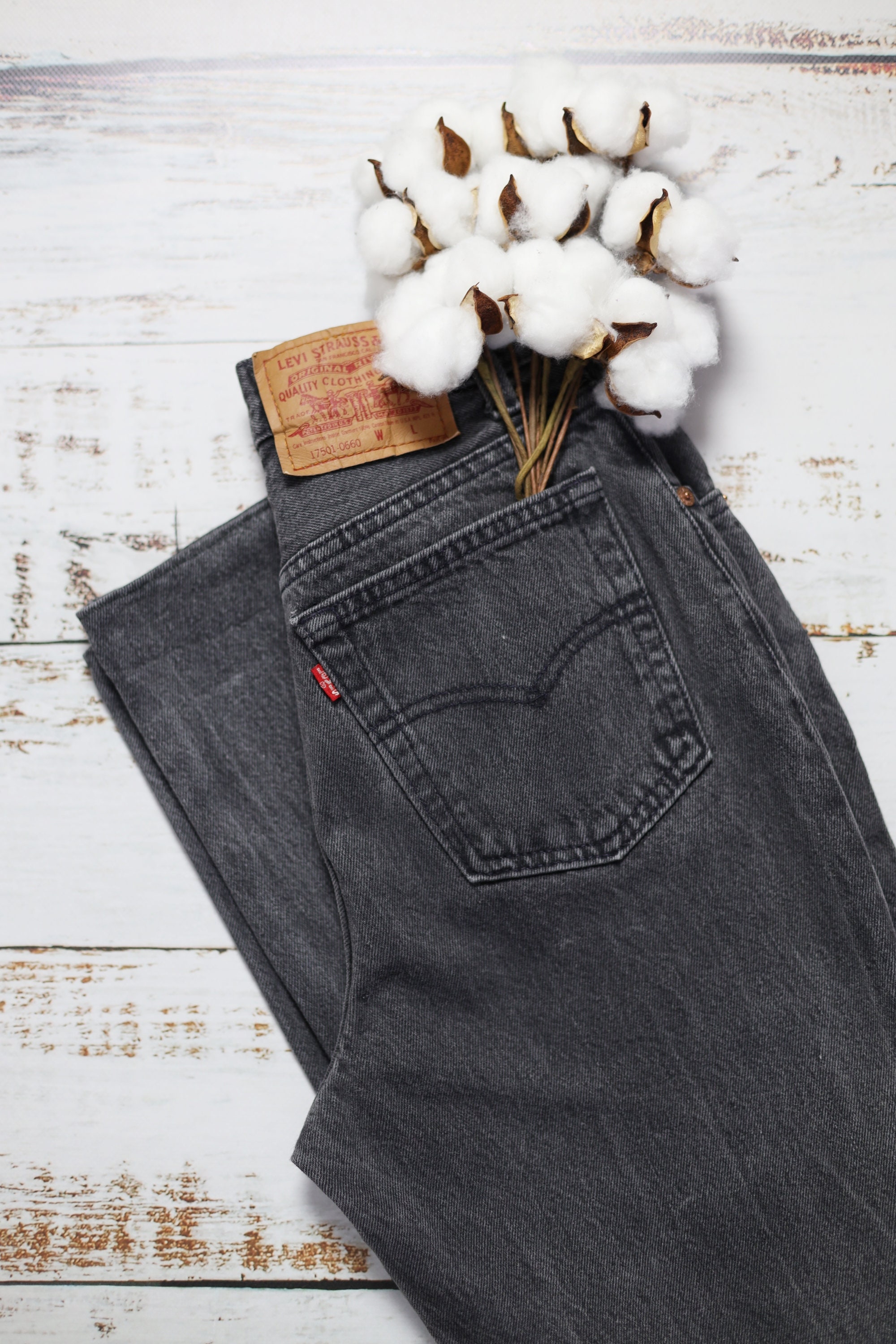 80s Levi's 17501 Jeans W26 Made in USA, Gray Levis 501 Jeans 80s Levi's 17501 Jeans W26 Made in USA, Gray Levis 501 Jeans