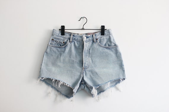 LEVI'S 901 jean shorts, Vintage light blue denim … - image 3