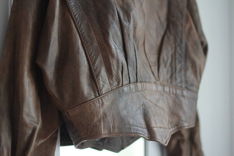 Retro 80s biker short jacket for women size Medium Large Vintage genuine leather jacket