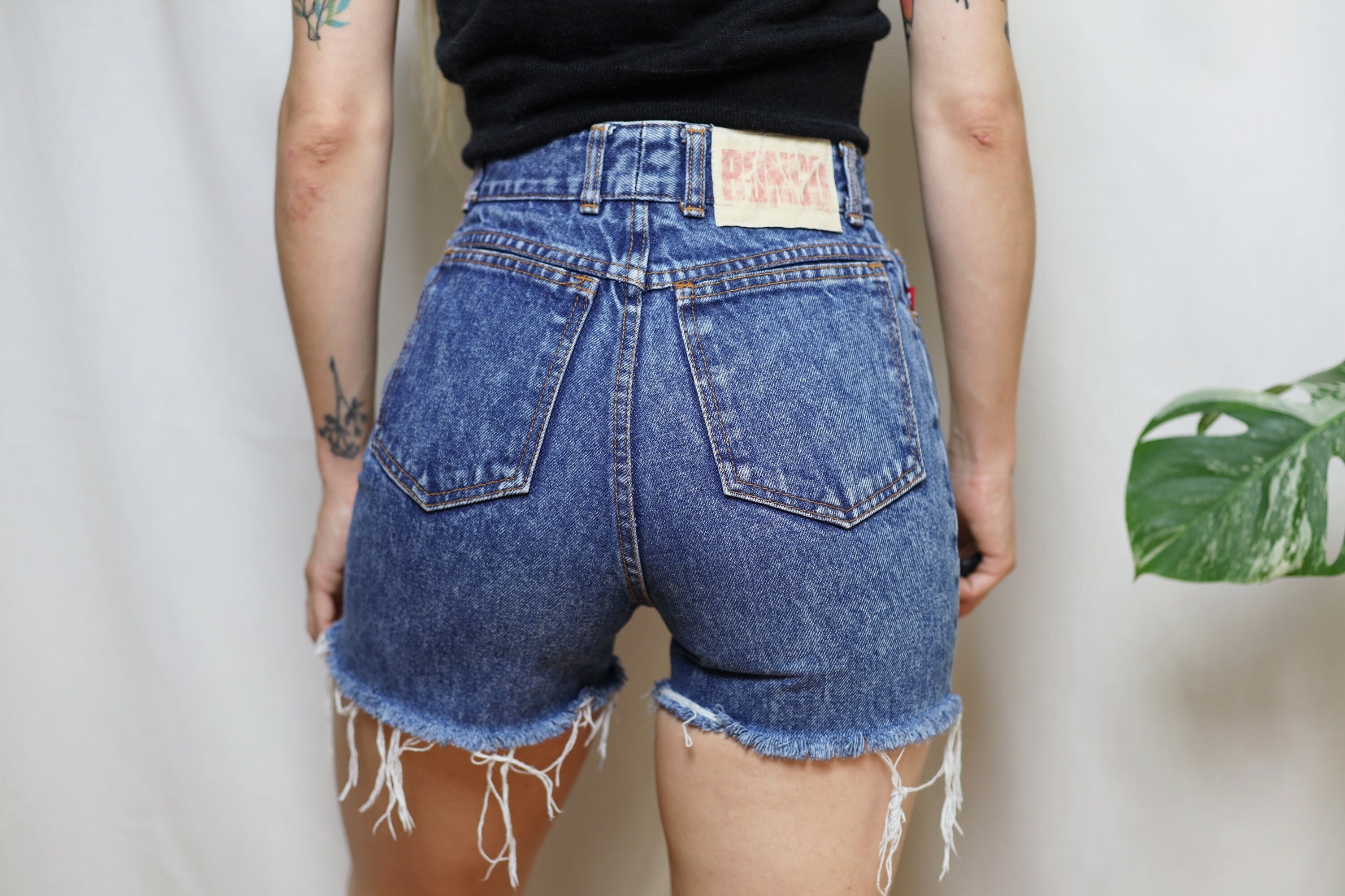 【BAON】[unisex] Ohin Vintage Washing Denim Bermuda Pants Amazon.com: ONDIAN Vintage Baggy Jeans Shorts Woman's