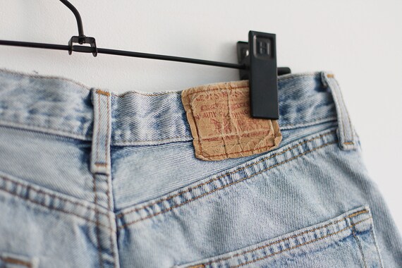 LEVI'S 901 jean shorts, Vintage light blue denim … - image 6