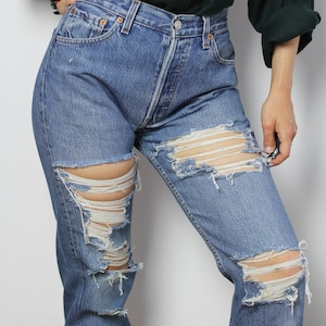 LEVI'S 501 jeans with rips and holes, Size 29 image 2