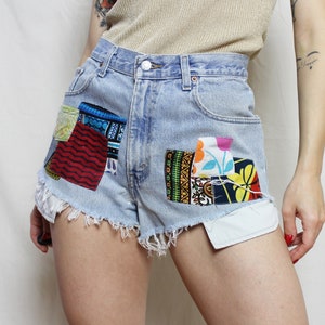 Levi's 560 shorts patched, Light blue upcycled high rise denim shorts size W31 image 5