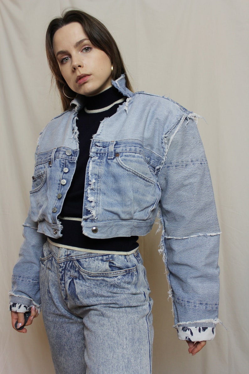Upcycled denim jacket made of preloved Levi's jeans, Remade jean jacket image 9