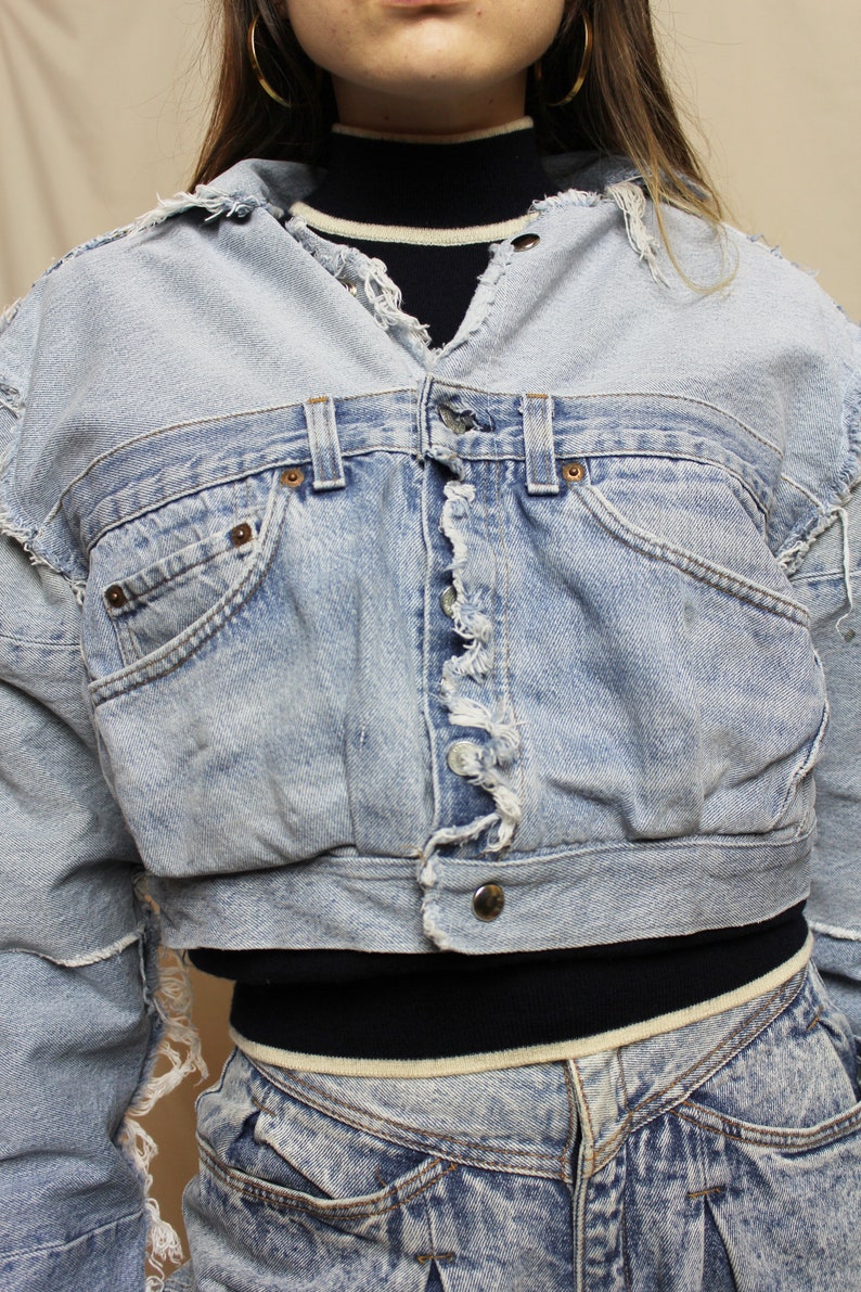 Upcycled denim jacket made of preloved Levi's jeans, Remade jean jacket image 7