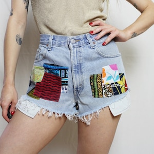 Levi's 560 shorts patched, Light blue upcycled high rise denim shorts size W31 image 9