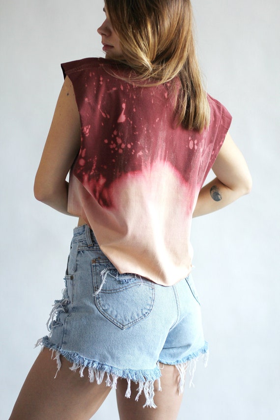 Bleached Crop Top in Burgundy Pink 