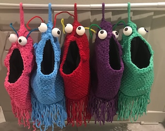 Yip Yip Crochet Alien Toy - Fully Lined Versatile Bag Holder, Fun & Functional Novelty Sesame Street Gift Item