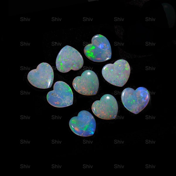 Naturale Welo Opale Etiope Liscio a Forma di Cuore Cabochon da 4 MM a 7 MM AAA Arcobaleno Fuoco Welo Opale Etiope a Forma di Cuore Cabochon Pietra Preziosa Sciolta