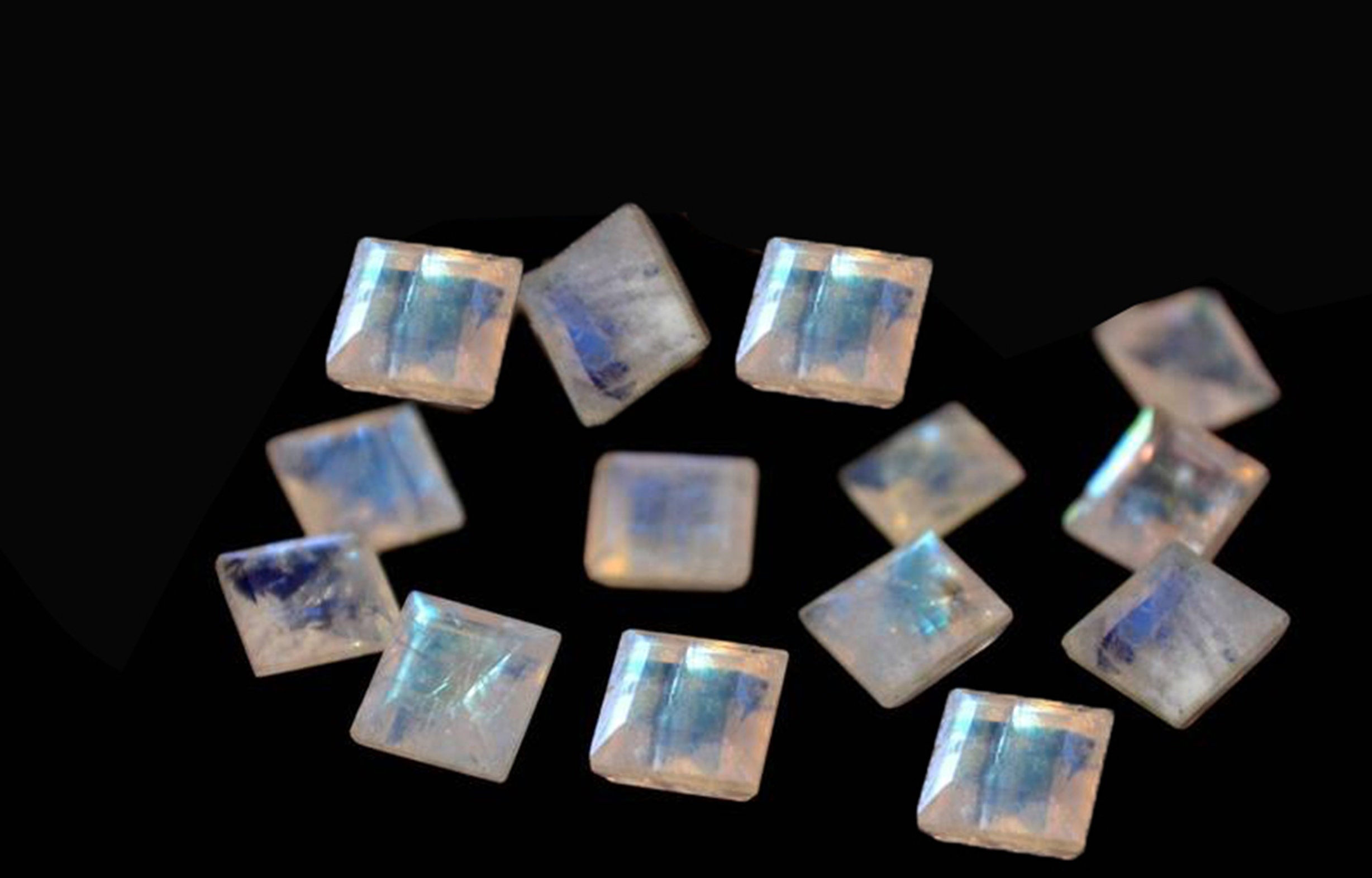 10X10 MM AA Rainbow Moonstone square faceted cut Blue flash 100% Natural Rainbow Moonstone square faceted loose gemstone wholesale lot