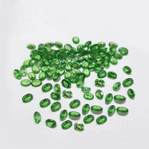 AAA Natural Tsavorite Green Garnet Oval Cut Faceted Size 3X5MM-4X6MM Tsavorite Garnet Oval Cut Loose Gemstone Wholesale Lot