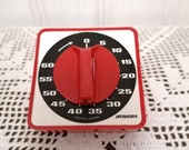 Mechanical cooking timer, Vintage timer 60 minutes, Clockwork timer, Timer made in Germany,