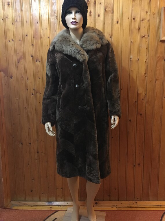 Etsy vintage shop fur coats