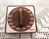 Mechanical cooking timer, Vintage timer 60 minutes, Clockwork timer, Timer made in Germany,