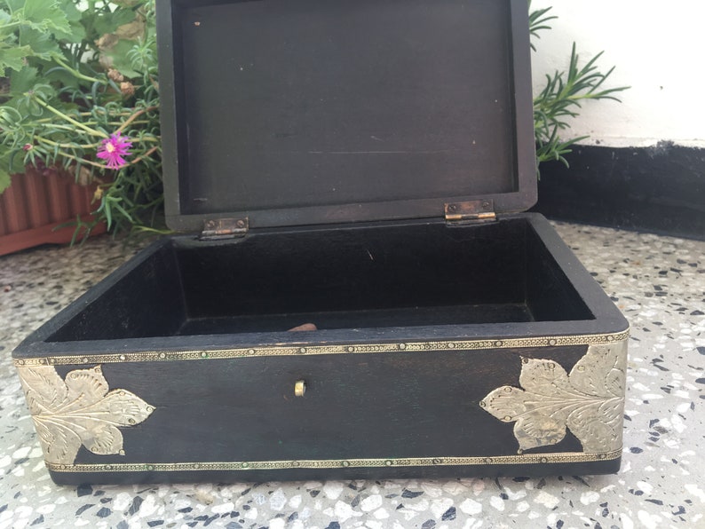 Metal Lined Box Wooden Metal Lined Box Wooden Box Metal-enclosed wooden box Vintage Cigar Tobacco Smoking