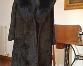 Beautiful black astrakhan fur with fox collar. Size 44-46 (M)