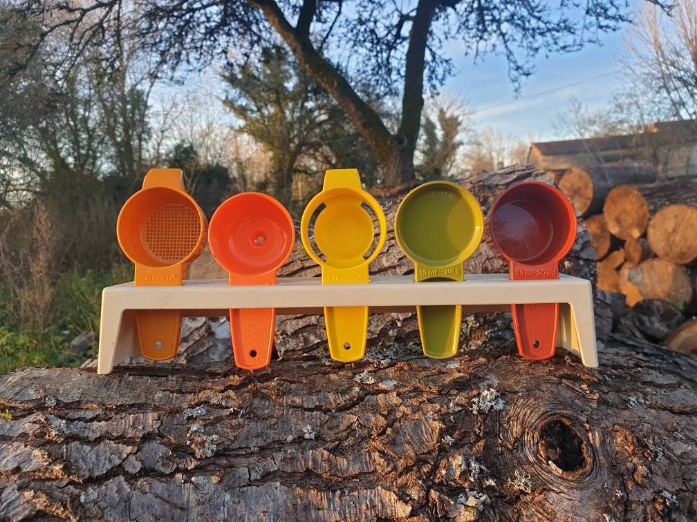 Ustensiles Tupperware Vintage 70S Rétro Cuisine Décor Coloré Mesure Cuillères Authentique Arc-En-Cie