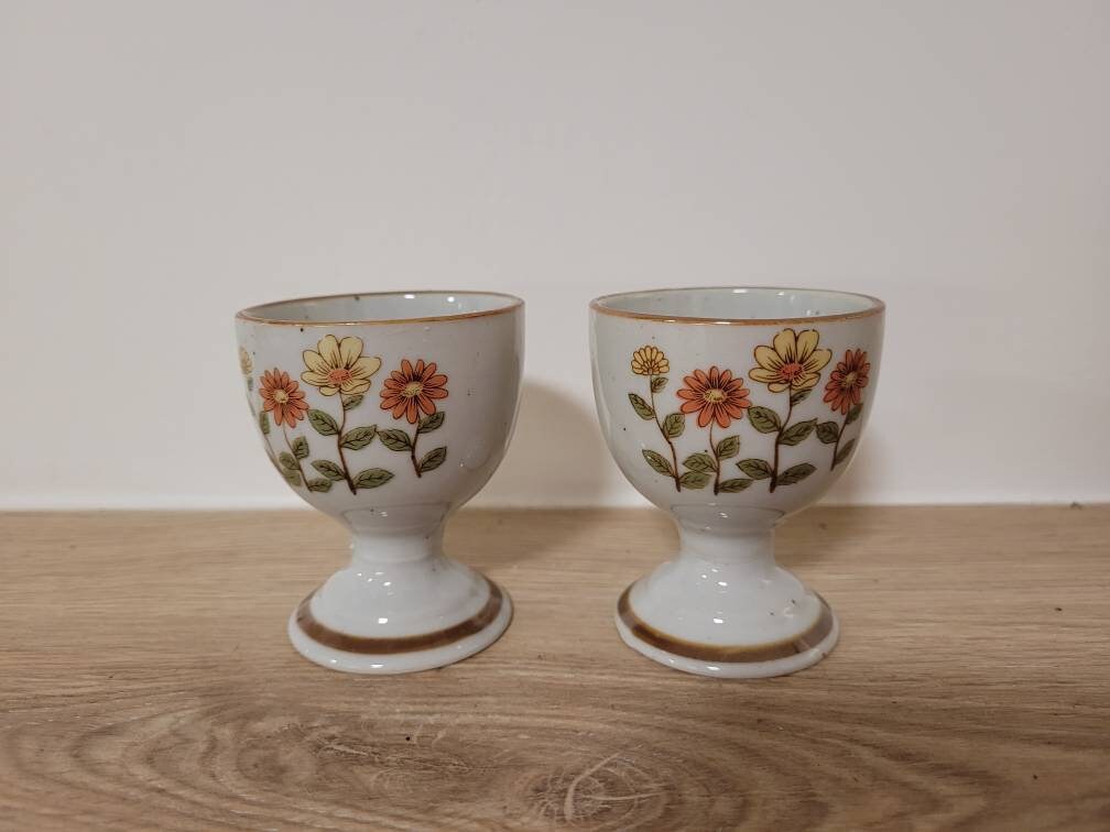 Années 1960 Tasses d'oeufs Vintage Tasse à Oeufs Floraux Ensemble Rétro Cuisine Décor Paire de Idées