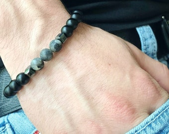 Men's Black Onyx, Labradorite and Hematite Bracelet, Stretch Bracelet, Stones for Strength and Protection, Onyx Stone Bead Bracelet 8mm,