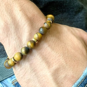 Mens&#39;s Tiger Eye Stone Bracelet, Gemstone Bracelet, Strength and Protection Bracelet, Healing Bracelet, Bracelet for Men, Men&#39;s Accessories