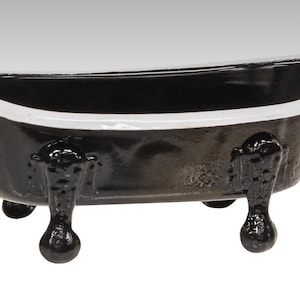 Black & White Metal Bathtub Soap Dish
