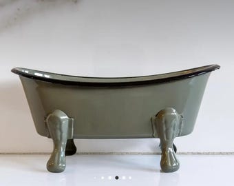 Dark Gray & Black Metal Bathtub Soap Dish