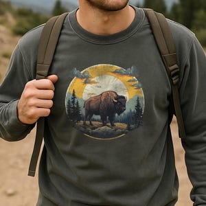 Bison Shirt, Comfort Colors Sweatshirt, Graphic Buffalo shirt, Vintage Clothing gift for her, Hiking Shirt, Nature Gift for him