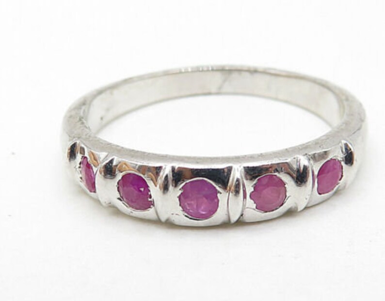 petite round ruby inlay shiny band ring sz 7 r7885 925 sterling silver