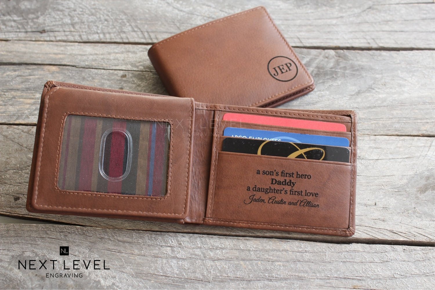 Gift for Brother Valentines Day Gift for Marvel Fan Personalized Marvel Inspired Gift Tassen & portemonnees Portemonnees & Geldclips Geldclips Custom Bifold Leather Wallet Unique Gift for Him 