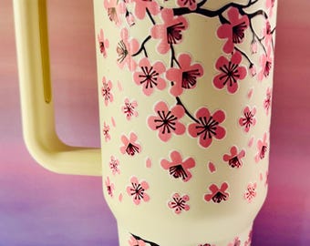 Cherry Blossoms on cream 40 oz Cup/Tumbler