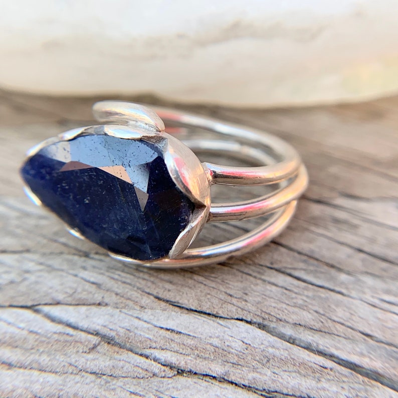 mothers day gift Dark blue Sapphire ring for men and women silver jewellery sapphire jewellery gift love