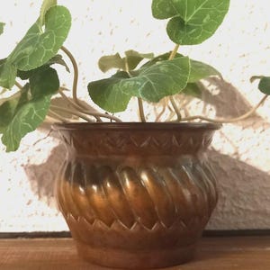 Small antique copper plant pot
