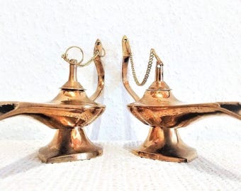 Pair of vintage Aladdin lamps for decoration