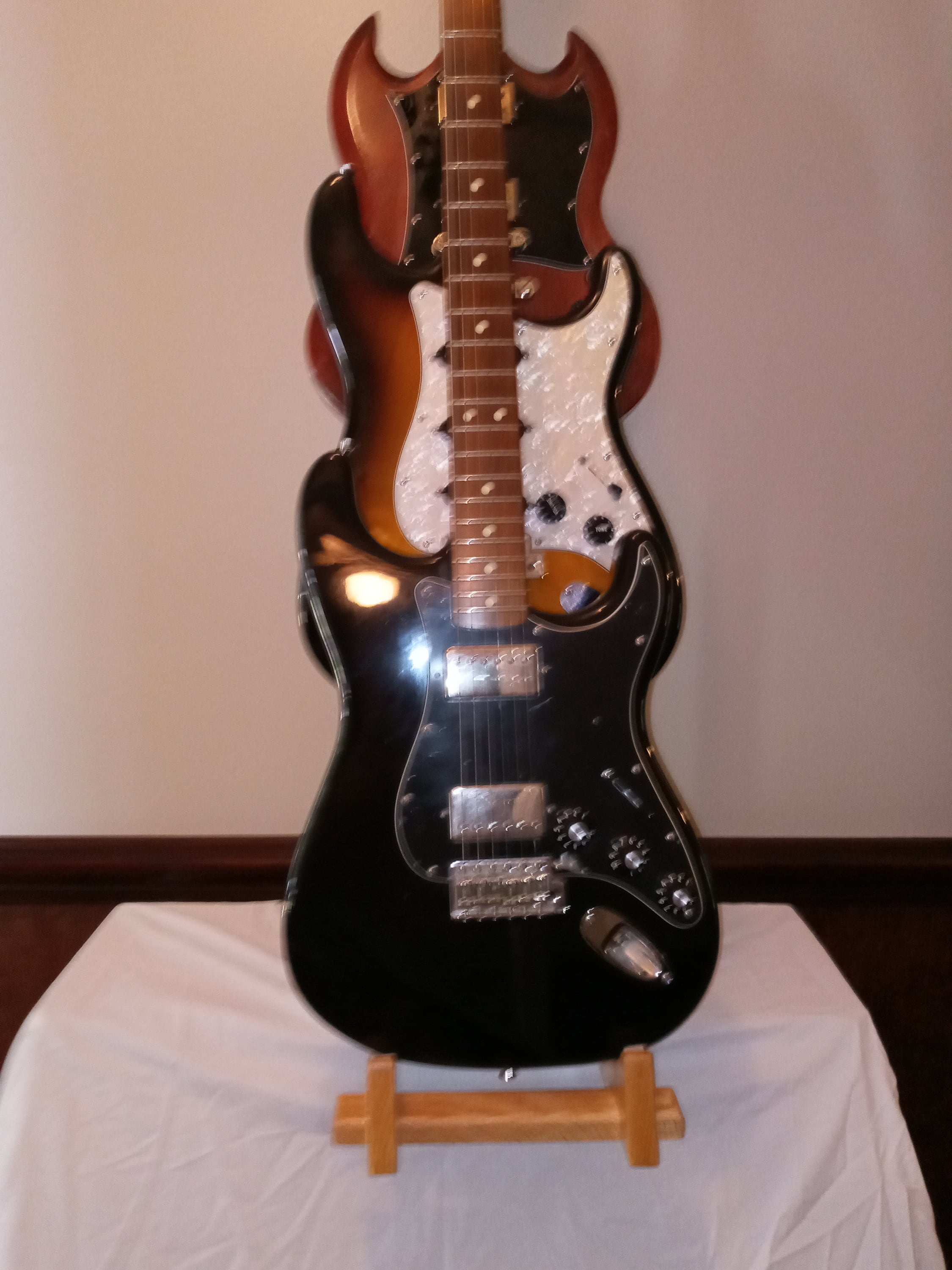 Triple Decker Electric Guitar Stand. Original Design, Solid Hardwood ...