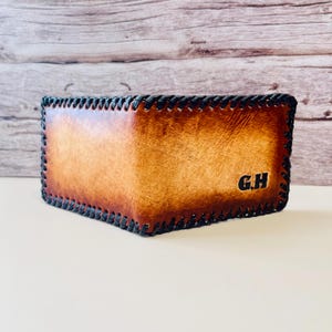 Cartera personalizada hecha a mano para él, cuero de grano completo personalizado: ideas de regalo únicas para papá, esposo, hijo, regalo del Día del Padre