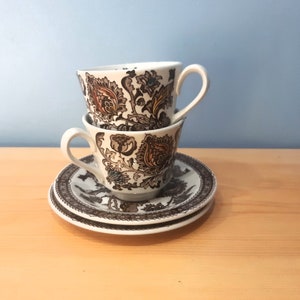 Vintage Ridgway Jacobean pair of small tea/coffee cup and saucers, ironstone made in England 1960s