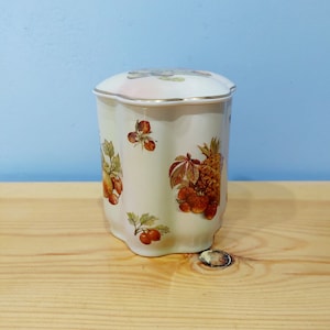 Vintage Royal Worcester/Palissy &quot;Royale Fryit Collection&quot; Jam/Preserve pot, made in England 1960s