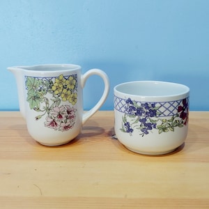 Vintage Wade for Ringtons &quot;floral trellis&quot; milk jug and sugar bowl