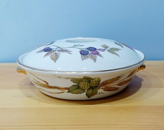 ヴィンテージ ロイヤルウースター 耐火蓋付きキャセロール フルーツ柄