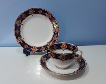 Antikes Standard Porzellan Teetasse und Untertasse Trio, Bone China hergestellt in England 1916-1930